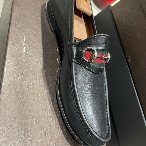 Gucci Loafers 📦❌SOLD❌ - Picture 4 of 10